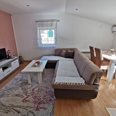 Apartman Iva Τσέτινιε Εξωτερικό φωτογραφία